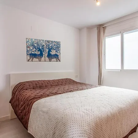 3 Bedroom Stunning In Apartment Dénia