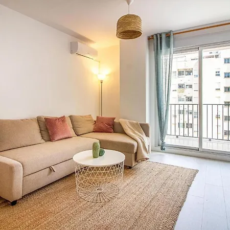 3 Bedroom Stunning In Apartment Dénia
